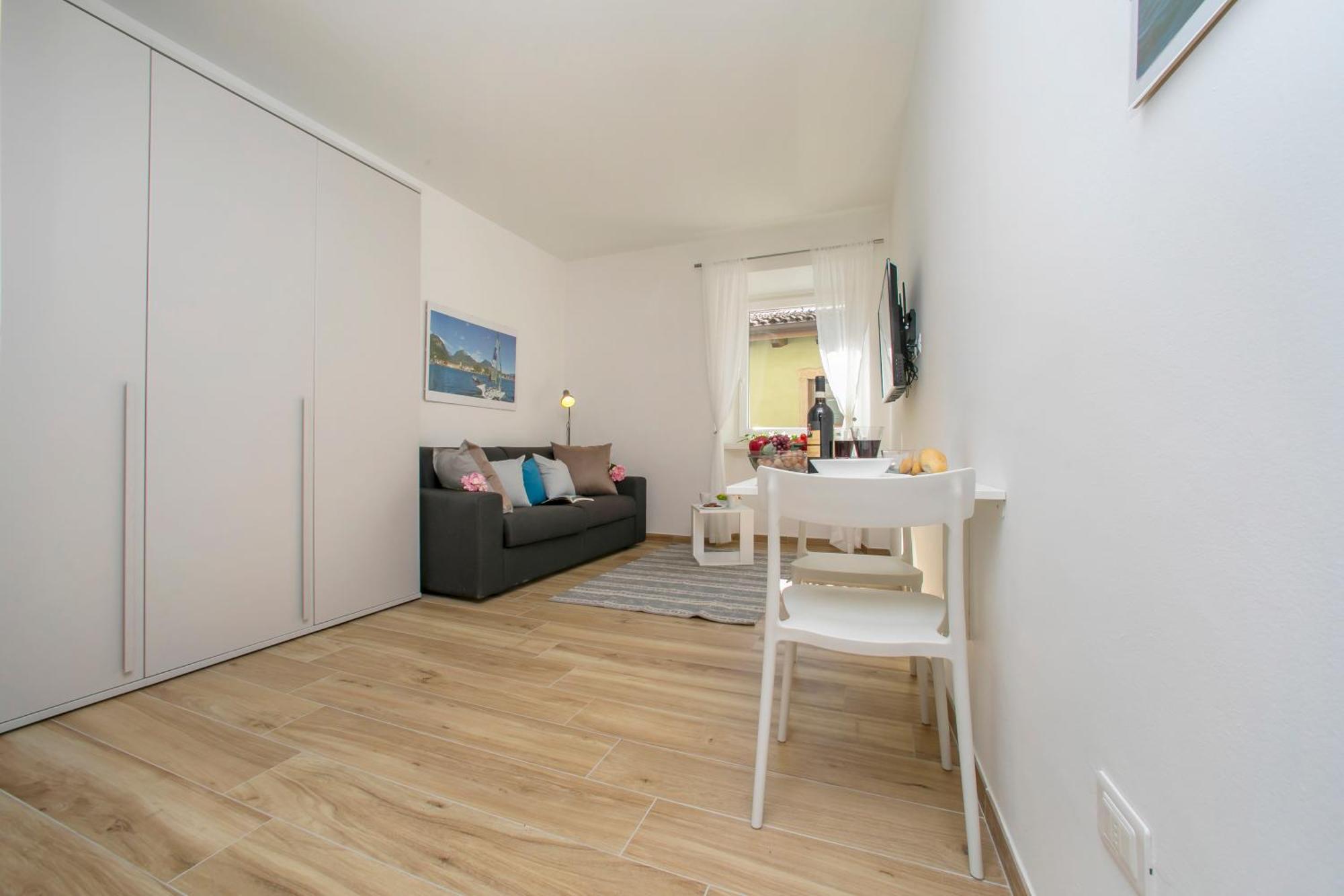 Nido Sui Tetti Di Riva Del Garda - Happy Rentals Exterior foto